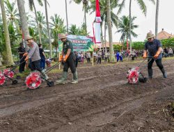 Penanaman Serentak Satu Juta Hektar Bibit Jagung, Bupati Nyoman Giri Prasta Dukung Program Ketahanan Pangan Nasional di Desa Sibanggede