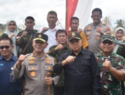 Kejati, Bulog dan TNI-Polri di Sulteng Panen Jagung Serentak