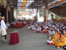 Wabup Badung Hadiri Karya Agung Mamungkah, Tawur Balik Sumpah Utama di Pura Dalem Lambing, Sibang Kaja