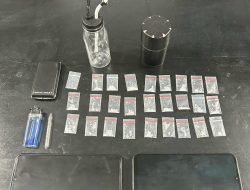 Dua Pengedar Sabu Digerebek, Puluhan Barang Bukti Ikut Diamankan
