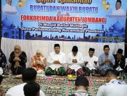 Bupati Warsubi Safari Ramadan di Masjid Baitul Muttaqin, Plandaan Jombang