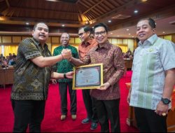 Bupati Adi Arnawa Buka Rakerda Dekopinda Badung Tahun 2025