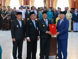 Terima SK dan Memori Jabatan, Bupati Bahrul Ucapkan Terima Kasih untuk Dinansyah