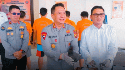Nilainya Capai Rp1,8 Miliar, Perdagangan Ilegal Sisik Trenggiling dan Cula Badak Diungkap Polisi