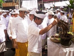Bupati dan Wabup Badung Hadiri Karya Ngenteg Linggih dan Tawur Agung Balik Sumpah di Pura Dalem Kediri, Sading