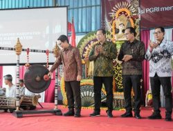 Bupati Adi Arnawa Buka Konkab PGRI Badung