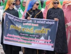 Ribuan Peserta Semarakkan Pawai Ta’aruf 1 Muharram 1447 H, Gubernur Sulbar: Momentum Evaluasi dan Transformasi Diri
