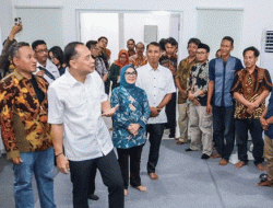 Cegah Kenakalan Remaja, Pemkot Surabaya Siapkan Aturan Jam Malam untuk Anak