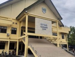 Sekwan Lahat Anggarkan Rp1,6 M Belanja iPad untuk 40 Anggota DPRD Kondisi Rakyat Senin Kamis