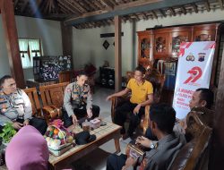 Wujud Kepedulian Pimpinan, Kapolres Purworejo Jenguk Personel yang Sakit Menahun Jelang Hari Bhayangkara Ke-79