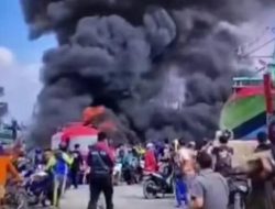 Tangki BBM di Pelabuhan Pelindo Tegal Terbakar
