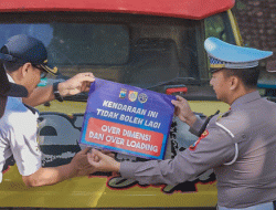 Tekan Risiko Kecelakaan, Polres Jember Gelar Operasi Gabungan Kendaraan ODOL