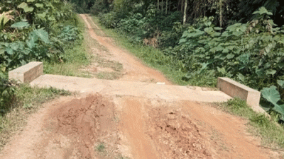 Warga Pertanyakan Pembangunan Jalan di Desa Tebing Abang, Dana Rp500 Juta Hanya Jadi Parit