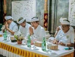 Bupati Badung Hadiri Karya Pedudusan Alit di Pura Beten Bingin Tanjung Benoa