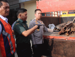 Rel Kereta Api Dicuri, Polisi Tangkap Empat Tersangka dan Ungkap Penadah Besi Milik PT KAI