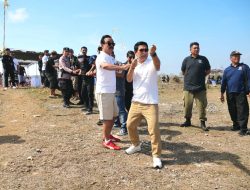Bupati Badung Adi Arnawa Buka Sabdha Kite Festival V 2025 Desa Pecatu