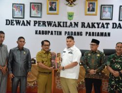 Bupati John Kendy Azis, RP-APBD 2025 Turun, Defisit Harus Seimbang