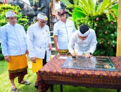 Bupati Badung Hadiri Karya Dewa Yadnya Pujawali di Pura Panti Pasek Gelgel Aan Sumerta Padang Luwih