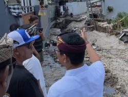 Bupati Badung Adi Arnawa Tinjau Lokasi Banjir di Lingkungan Gadon, Mengwitani, Instruksikan Evaluasi Tata Ruang dan Penanganan yang Cepat
