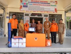 Pemkab Batola Salurkan Bantuan Logistik untuk Korban Kebakaran di Desa Pemurus