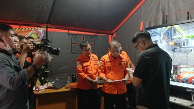 Tim SAR Lanjutkan Pencarian Sampai Tidak Ada Korban Ditemukan