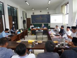 Sinergi KPU dan Bawaslu Kota Batu: Strategi Pemutakhiran Data Pemilih yang Akurat dan Inklusif