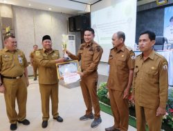 Bupati Batola Bahrul Ilmi Harapkan Pemerintah Desa Kembangkan Administrasi yang Tertib