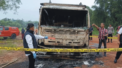 Misteri di Balik Terbakarnya Truk Tronton dan Penemuan Satu Jasad Tak Dikenal di Ogan Ilir