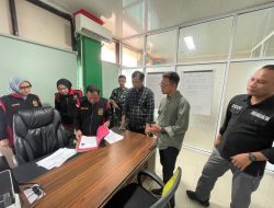 Kejati Sumsel Geledah Kantor di Tiga Lokasi PT SB, PT KMM, Sejumlah Barang Bukti Diangkut