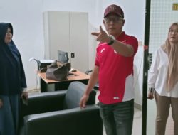 Sekda Sulbar Lakukan Kunker ke BPBD dan Diskominfo ‎