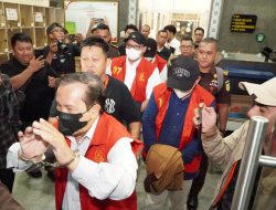 Kejati Sumsel Tahan 6 Tersangka Dugaan Korupsi Pemberian Fasilitas Kredit oleh Bank Plat Merah kepada PT BSS dan PT SAL Kerugian Negara 1,6 T