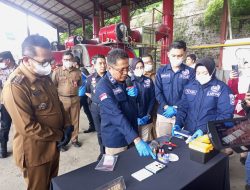 Kejari Batu Musnahkan Barang Bukti Narkotika dan Ribuan Batang Rokok Ilegal