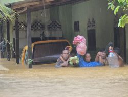 Polda Sumut Update Penanganan Bencana: 148 Kejadian di 12 Kab/Kota, 1.030 Personel Dikerahkan