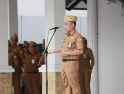 Wabup Batola Herman Susilo Ingatkan ASN Disiplin dan Lengkapi Atribut