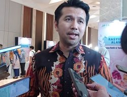 Wagub Jatim Klarifikasi Mandeknya Gaji SPPG di Jatim