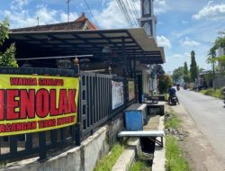 Warga Sariloyo Jombang Tolak Pendirian Tiang Internet Baru