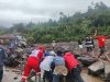 PMI Sumbar Bersama Warga Malalak Gotong Royong Bersihkan Material Banjir Bandang