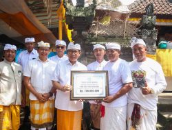 Bupati Badung Hadiri Karya Mamungkah Mendem Pedagingan di Pura Ratu Made Pangenter Banjar Dukuh Celuk, Munggu