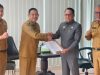 Sekda Sulbar Serahkan SK Plt Kepala DPMPTSP, Pastikan Tugas Rutin di Sektor Penanaman Modal dan Perizinan Berjalan Optimal