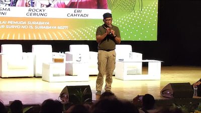 Pertanyakan Program Berkeadilan, Rocky Gerung Usul MBG Dikelola Emak-Emak