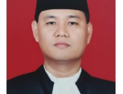 Toga Hitam Chairul S Matdiah Dalam Biografi Buku Keduanya, Tak Mudah Tegakkan Kebenaran