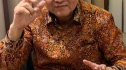 Buku Biografi Toga Hitam Chairul S Matdiah dalam buku keduanya, Bukan Sekadar Setelan Jas: Seni Menjadi Pengacara Perlente ala Chairul S Matdiah