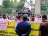 Aktivis Sumsel Aksi Demo di Kejati Usut Dana Hibah KONI Temuan BPK RI Senilai Rp10 M