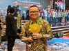 Bupati Tabalong H Muhammad Noor Rifani Menerima Penghargaan UHC Award 2026 di Jakarta