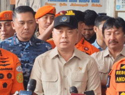 Menhub Dudy Pantau Langsung Operasi SAR di Bulusaraung, Harap Korban Pesawat ATR Segera Ditemukan