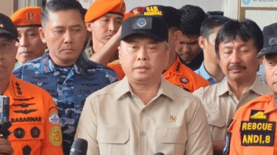 Menhub Dudy Pantau Langsung Operasi SAR di Bulusaraung, Harap Korban Pesawat ATR Segera Ditemukan
