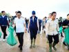 Aksi Bersih Sampah Laut di Pantai Kedonganan, Menteri LH dan Bupati Badung Perkuat Gerakan Indonesia ASRI