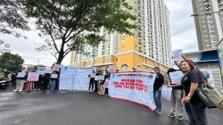 Warga Cinere Resort Apartemen Demo Tolak Kenaikan IPL dan Top Up, Minta Perhatian Presiden hingga KDM