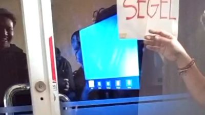 Mandeknya Mediasi Pemkot Depok Penghuni Cinere Resort Apartment Segel Kantor Pengembang