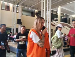 Sembunyikan Kebun Ganja Hidroponik Milik Suami, Seniman Tato Asal Rusia Terancam Penjara Seumur Hidup